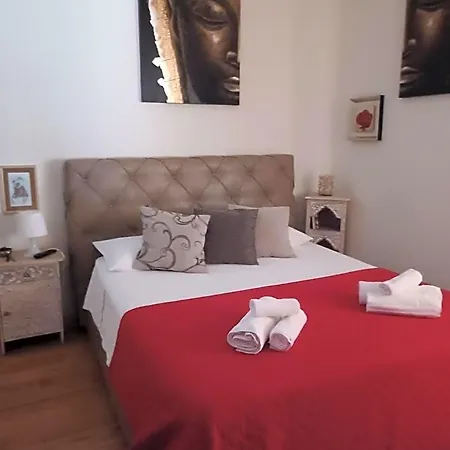 Bed and Breakfast Le Stanze Di Penelope Σαλέρνο