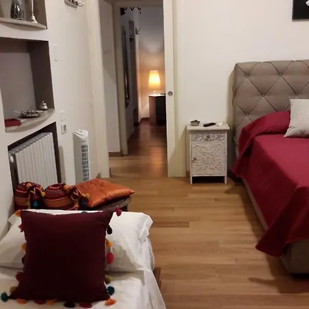 Le Stanze Di Penelope Bed and Breakfast Σαλέρνο